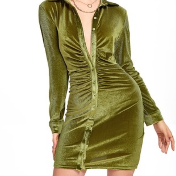 Holiday Velvet Button Dress / Lime Green - Picture 2 of 2